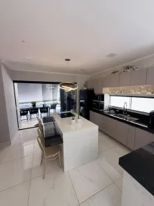 Sobrado com 4 Quartos para alugar, 350m² no , São José de Ribamar