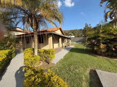 Casa de Condomínio com 4 Quartos à venda, 350m² no Moeda, Moeda