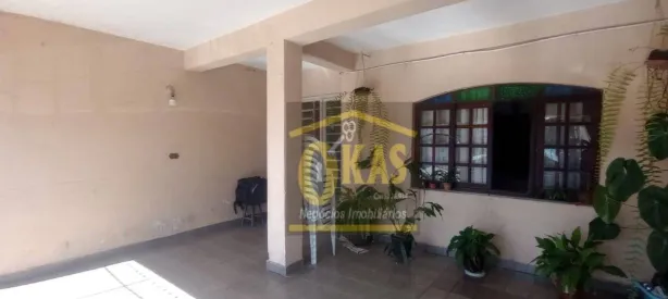 Sobrado com 3 Quartos à venda, 201m² no Vila Amorim, Suzano
