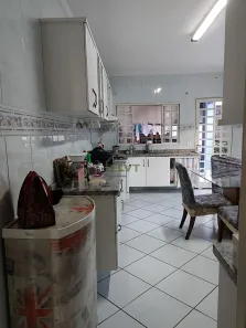 Sobrado com 3 Quartos à venda, 176m² no km 18, Osasco