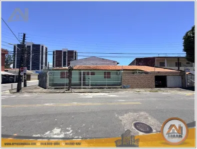 Casa com 3 Quartos à venda, 375m² no Vila União, Fortaleza