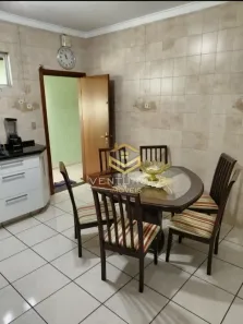 Casa com 4 Quartos à venda, 319m² no Jardim Vânia Maria, Bauru