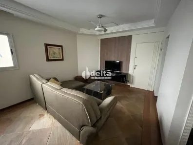 Apartamento com 3 Quartos à venda, 130m² no Saraiva, Uberlândia