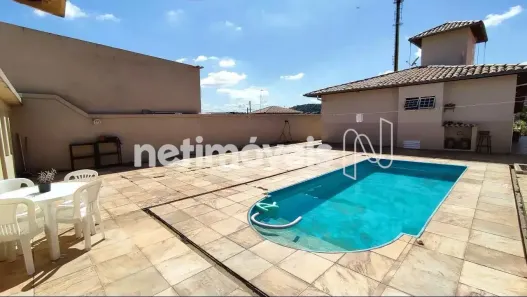 Casa com 3 Quartos à venda, 210m² no Tropical, Contagem