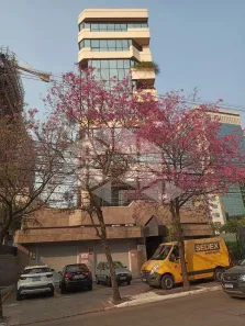 Ponto Comercial para alugar, 133m² no Três Figueiras, Porto Alegre