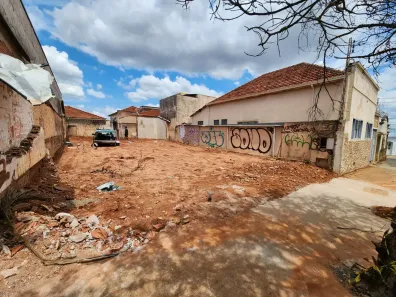 Lote/Terreno à venda, 242m² no Centro, Bauru