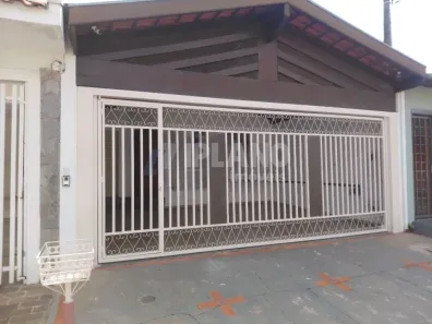 Casa com 3 Quartos para alugar, 130m² no Portal do Sol, São Carlos