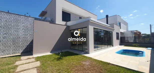 Casa de Condomínio com 3 Quartos à venda, 228m² no São José, Santa Maria