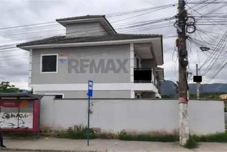 Casa de Condomínio com 2 Quartos à venda, 120m² no Mumbuca, Maricá