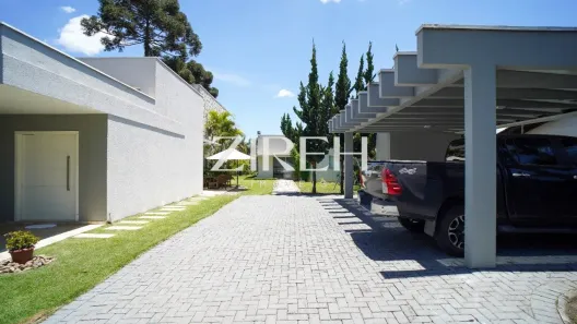 Casa com 4 Quartos à venda, 685m² no Bacacheri, Curitiba