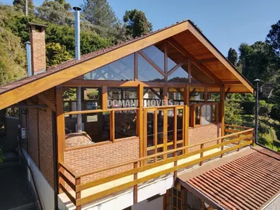 Casa com 3 Quartos à venda, 242m² no Abernéssia, Campos do Jordão