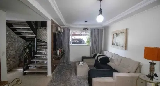Casa com 4 Quartos à venda, 290m² no Vila Brasília, Aparecida de Goiânia
