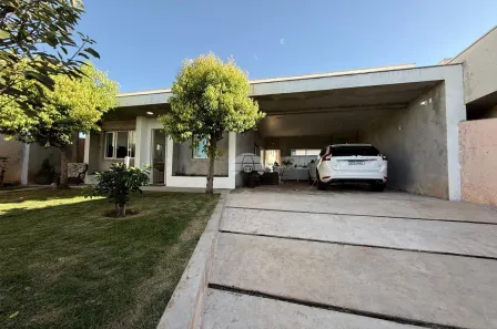Casa com 2 Quartos à venda, 115m² no São Francisco, Pato Branco