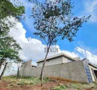 Lote/Terreno à venda, 438m² no Jardim Marabá, Bauru