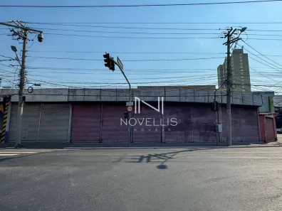 Galpão/Depósito/Armazém à venda, 235m² no Centro, São José dos Campos