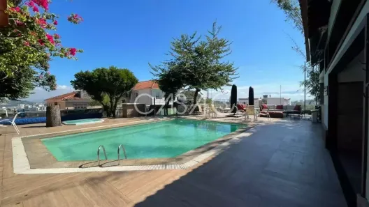 Casa com 6 Quartos à venda, 300m² no Santa Teresa, Rio de Janeiro