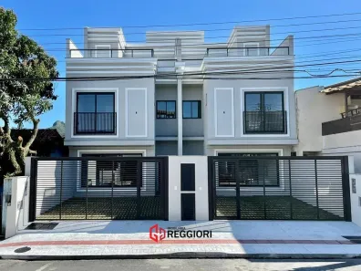 Casa com 3 Quartos à venda, 205m² no Centro, Balneário Camboriú