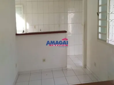 Casa com 2 Quartos à venda, 64m² no Jardim Bela Vista, Jacareí