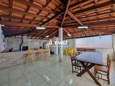 Casa com 4 Quartos à venda, 248m² no Jardim Uberaba, Uberaba