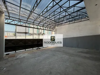 Galpão/Depósito/Armazém para alugar, 574m² no Canhema, Diadema
