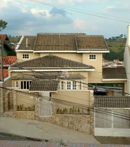 Sobrado com 3 Quartos à venda, 287m² no Vila Olímpia, Campo Limpo Paulista