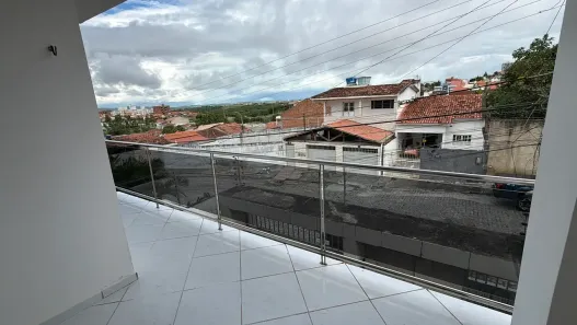 Casa com 4 Quartos para alugar, 150m² no Jardim Tavares, Campina Grande