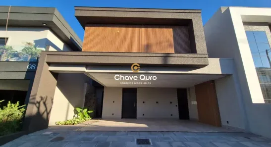 Sobrado com 3 Quartos à venda, 238m² no Parque Verde, Cascavel