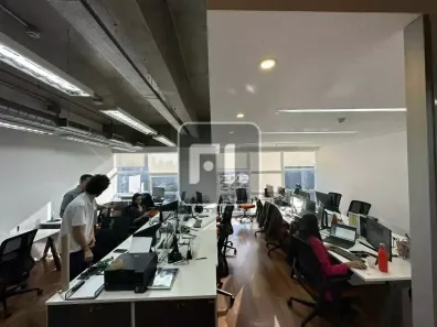 Sala Comercial para venda ou aluguel, 384m² no Vila Olímpia, São Paulo