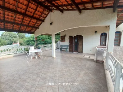 Fazenda/Sítio com 4 Quartos à venda, 1100m² no Rio Acima, Mairiporã
