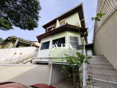 Sobrado com 4 Quartos à venda, 215m² no Vila Pedra Branca, São Paulo