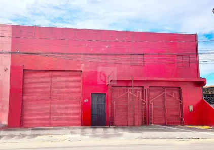 Galpão/Depósito/Armazém para alugar, 880m² no Santos Dumont, Aracaju
