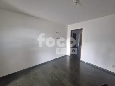 Apartamento com 3 Quartos para alugar, 150m² no Lídice, Uberlândia