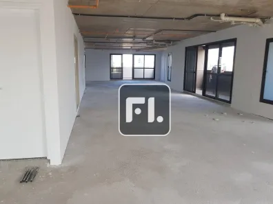 Sala Comercial à venda, 641m² no Santo Amaro, São Paulo
