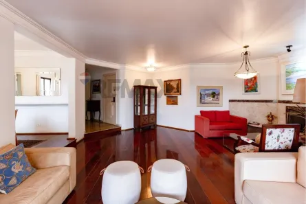 Apartamento com 4 Quartos para alugar, 217m² no Campo Belo, São Paulo