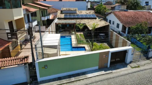 Casa com 3 Quartos à venda, 200m² no Centro, Rio das Ostras