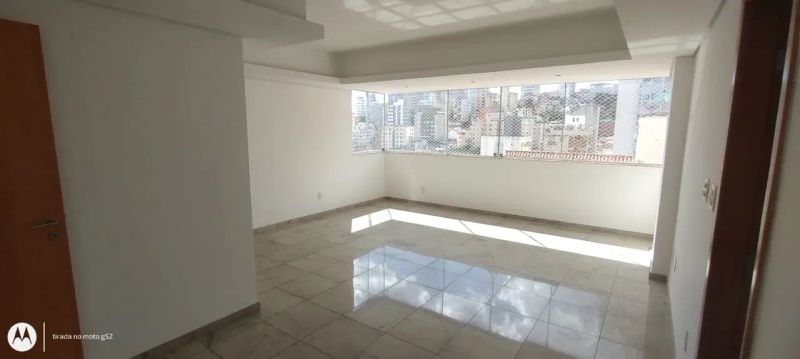 Apartamento com 3 quartos — Serra, Belo Horizonte