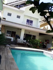 Casa de Condomínio com 4 Quartos à venda, 240m² no Recreio dos Bandeirantes, Rio de Janeiro