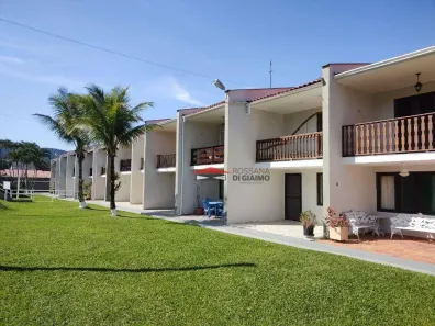 Casa de Condomínio com 2 Quartos à venda, 93m² no Vila Atlântica, Caraguatatuba