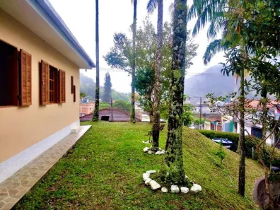 Casa com 2 Quartos à venda, 100m² no Meudon, Teresópolis