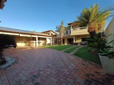 Casa com 5 Quartos à venda, 320m² no Parque Burle, Cabo Frio