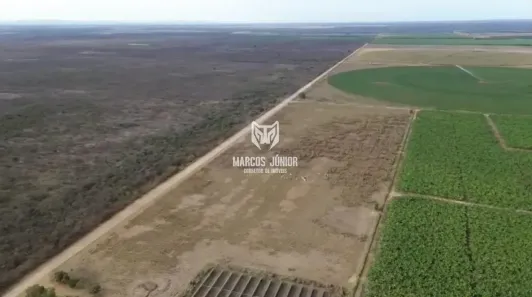 Fazenda/Sítio à venda, 999999999m² no Centro, Jaíba