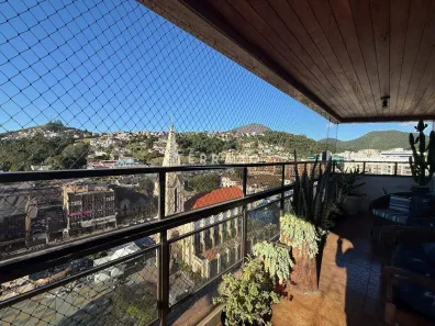 Apartamento com 3 Quartos à venda, 137m² no Várzea, Teresópolis