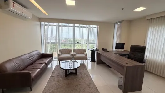 Sala Comercial à venda, 108m² no Jaracaty, São Luís