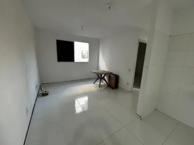 Apartamento com 2 Quartos à venda, 44m² no Cajazeiras, Fortaleza