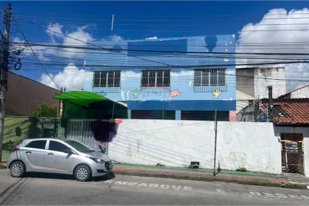 Prédio Comercial à venda, 452m² no Parque Residencial Laranjeiras, Serra