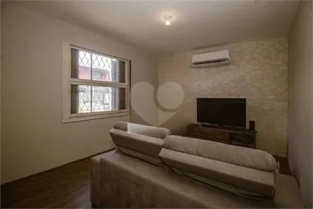 Casa com 2 Quartos à venda, 130m² no Santo Antônio, Porto Alegre