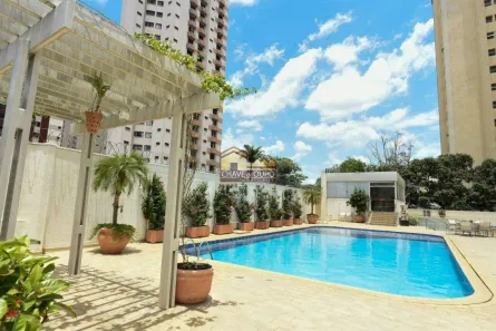 Apartamento com 4 Quartos para alugar, 360m² no Centro, Uberaba