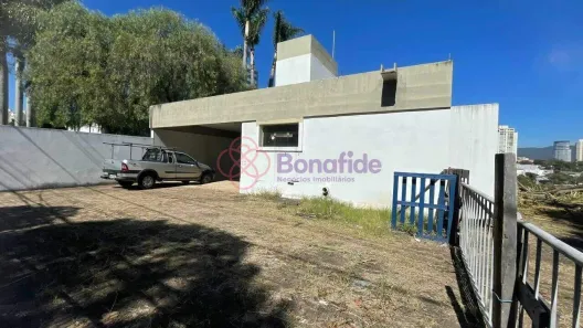 Imóvel Comercial com 3 Quartos para alugar, 500m² no Jardim Brasil, Jundiaí