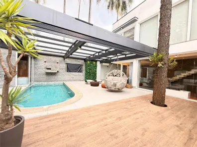Casa de Condomínio com 4 Quartos à venda, 500m² no Tucuruvi, São Paulo