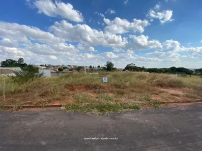 à venda, 251m² no , Regente Feijó